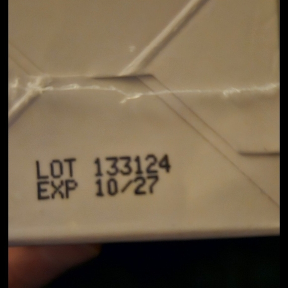 Neck Contour Treatment - Cream - Picture 2 of 2